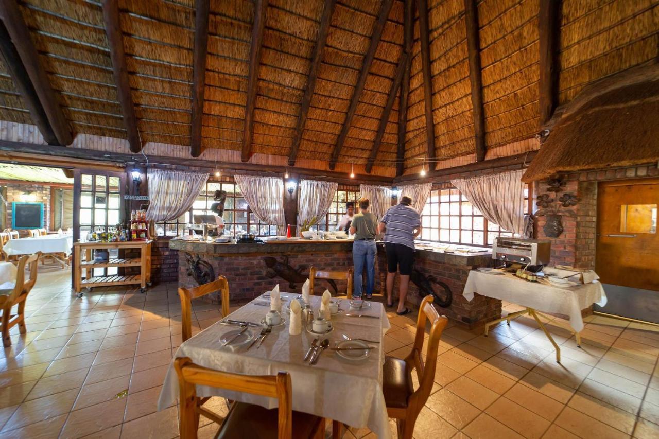 Red Sands Country Lodge Kuruman Exterior foto